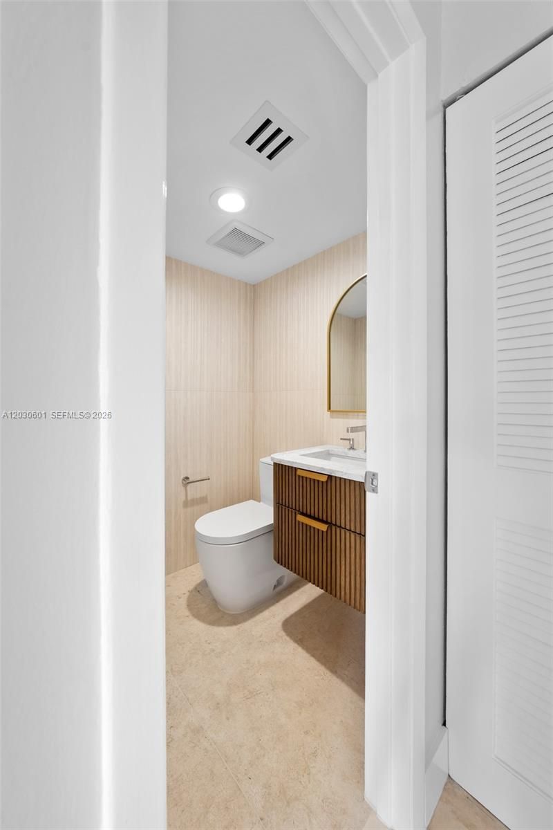 1610 Lenox Ave, Unit 316, Miami Beach, FL 33139 Photo