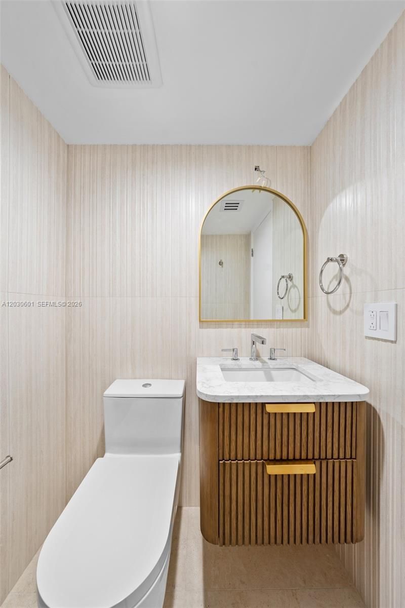 1610 Lenox Ave, Unit 316, Miami Beach, FL 33139 Photo