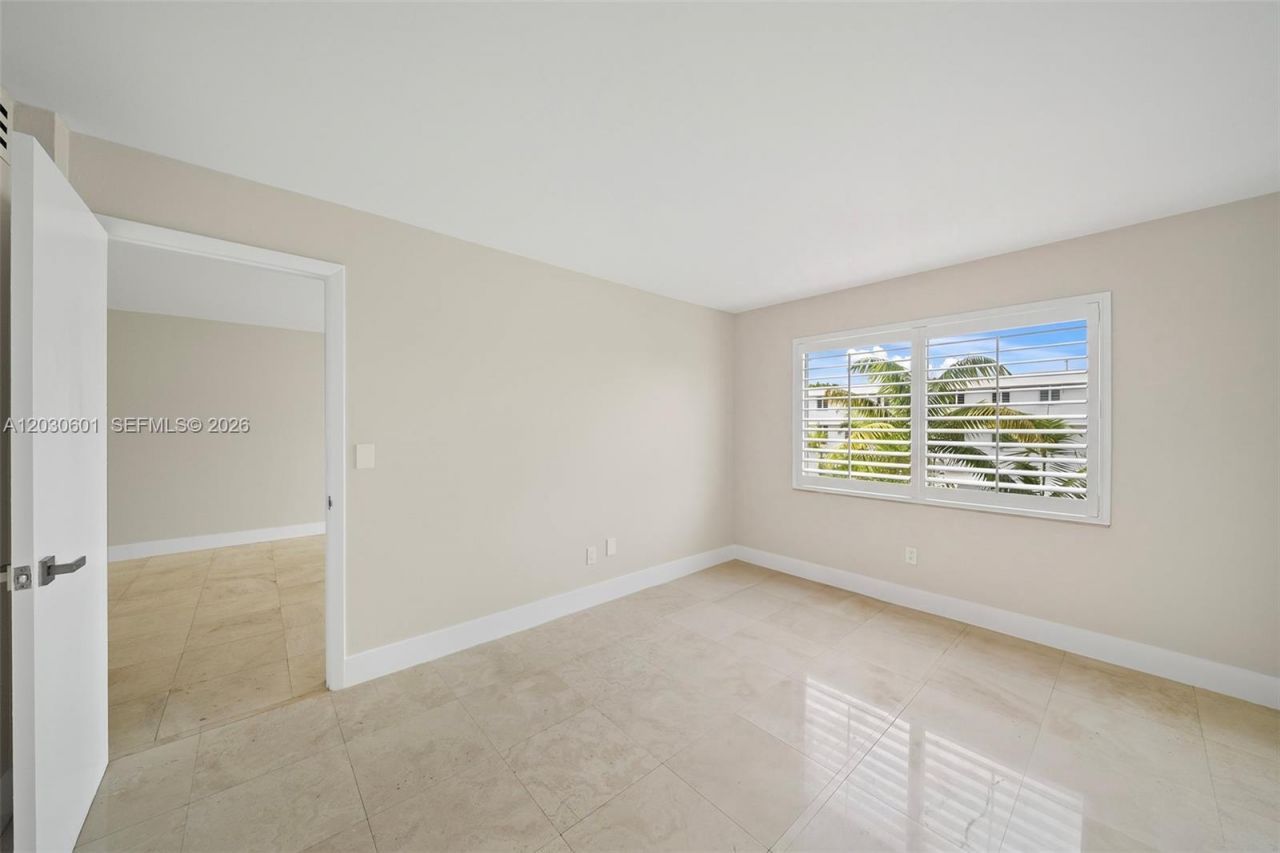 1610 Lenox Ave, Unit 316, Miami Beach, FL 33139 Photo