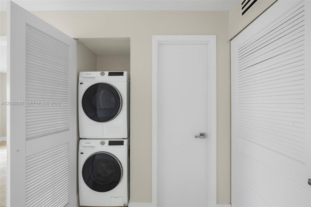 1610 Lenox Ave, Unit 316, Miami Beach, FL 33139 Photo
