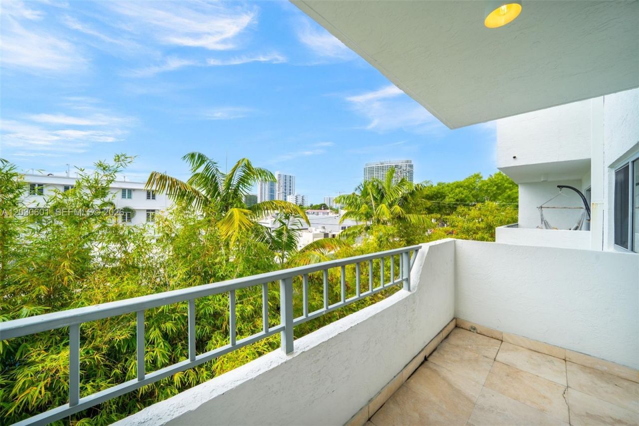 1610 Lenox Ave, Unit 316, Miami Beach, FL 33139 Photo