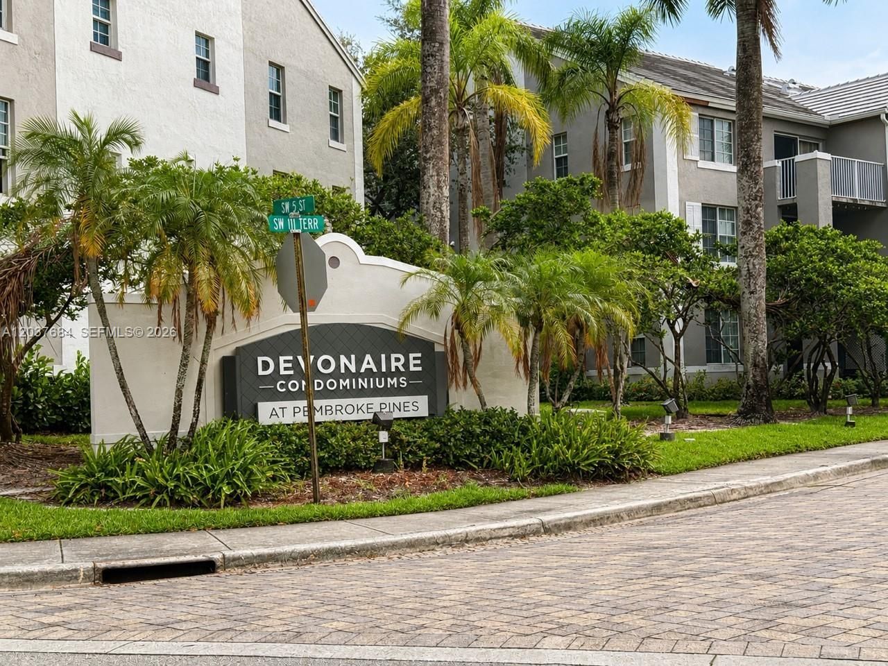 711 SW 111th Way , Unit 105, Pembroke Pines, FL 33025 Photo