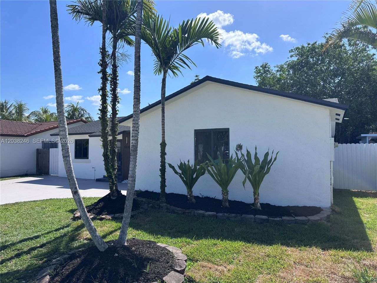 Please Call For Address, Miami, FL 33187 Photo