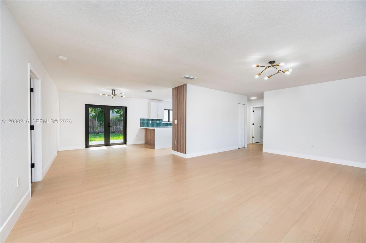 Please Call For Address, Miami, FL 33187 Photo