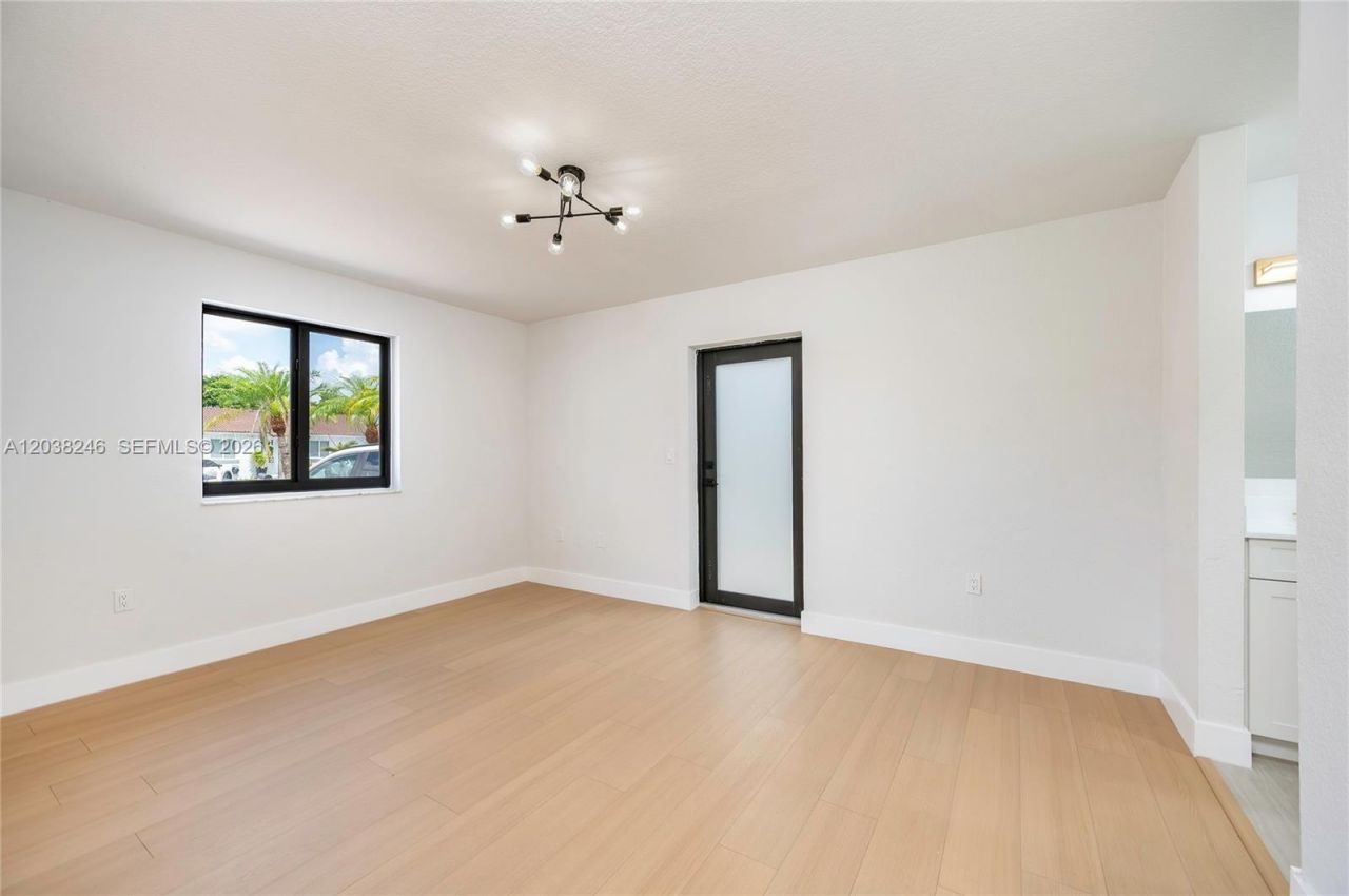Please Call For Address, Miami, FL 33187 Photo
