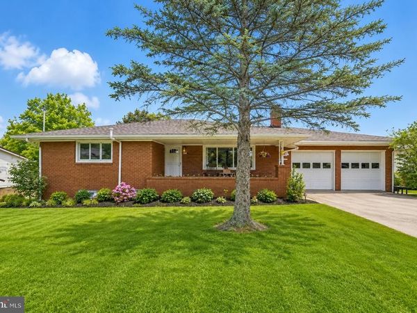 102 N PARKVIEW BOULEVARD, BELLEFONTE, PA 16823