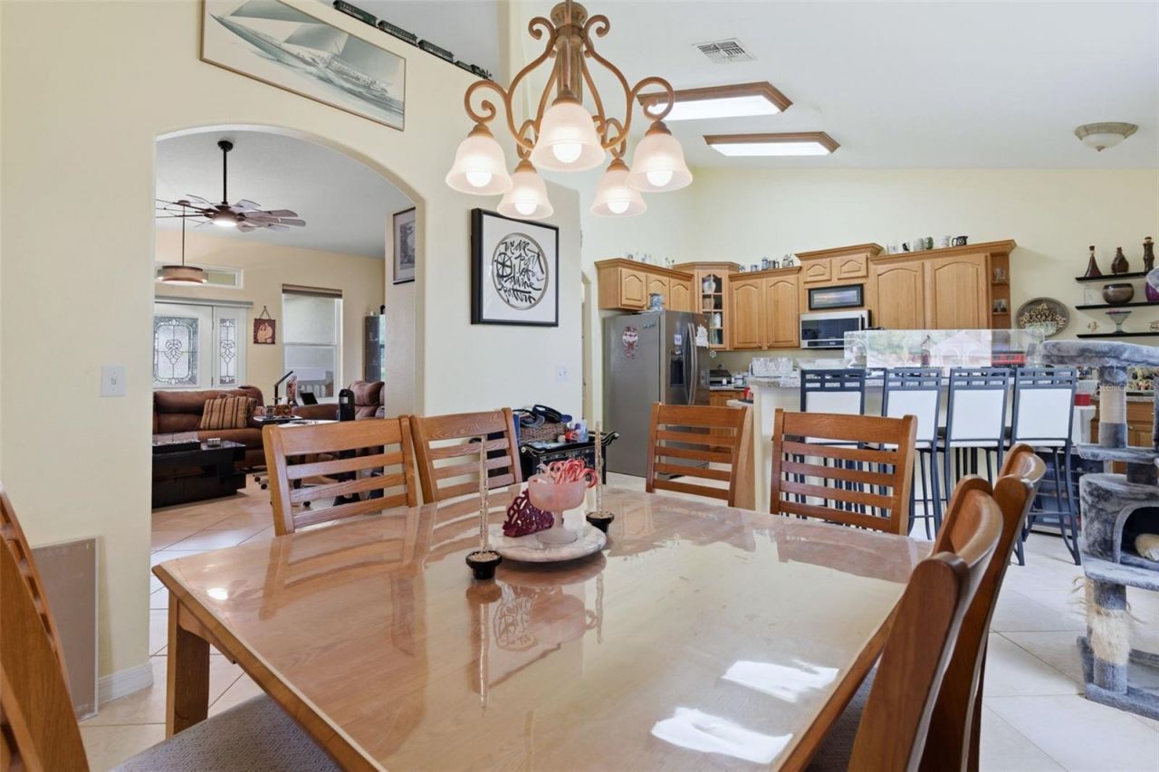 3510 Hunters Trail Circle , Eustis, FL 32726 Photo