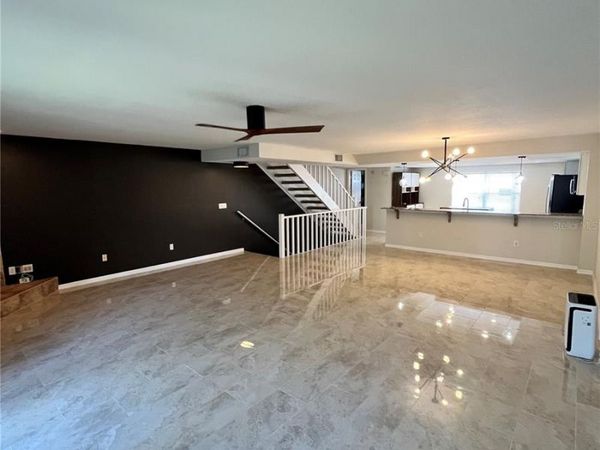 1117 S PINELLAS BAYWAY S, Unit 306, ST PETERSBURG, FL 33715