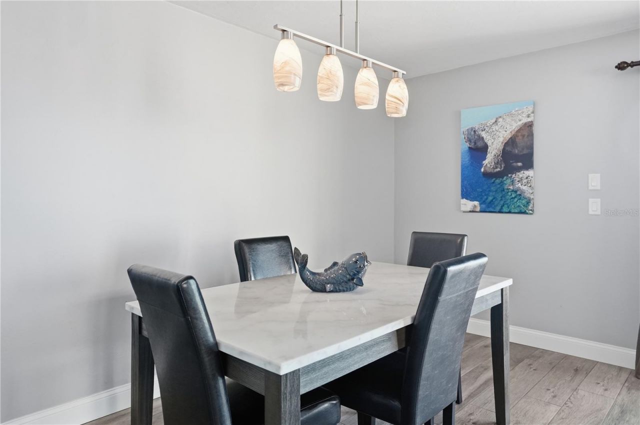 16330 Gulf Boulevard, Unit 306, Redington Beach, FL 33708 Photo