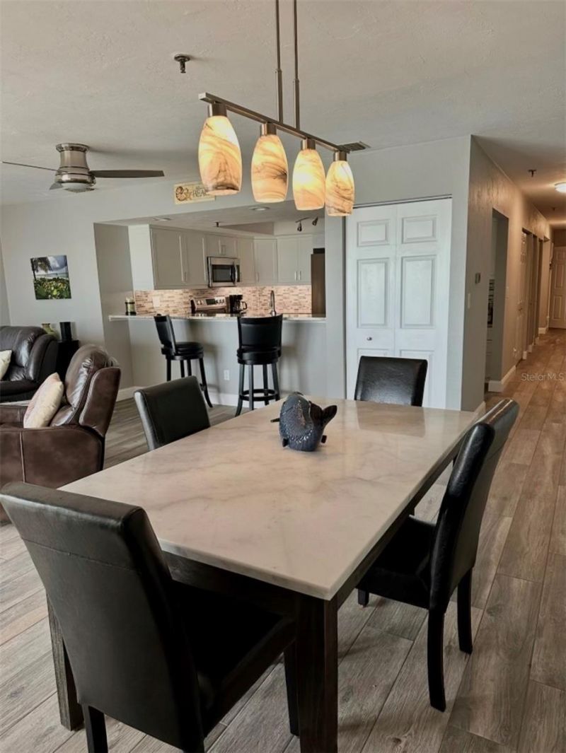 16330 Gulf Boulevard, Unit 306, Redington Beach, FL 33708 Photo