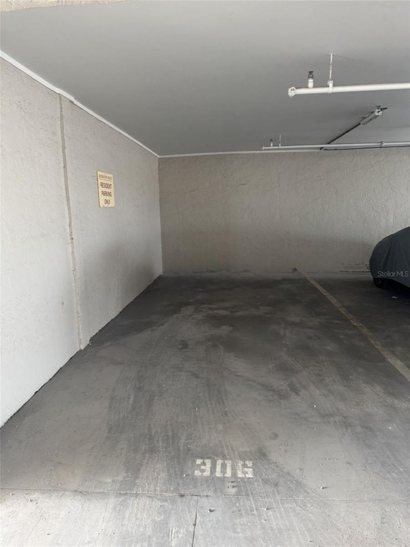 16330 Gulf Boulevard, Unit 306, Redington Beach, FL 33708 Photo