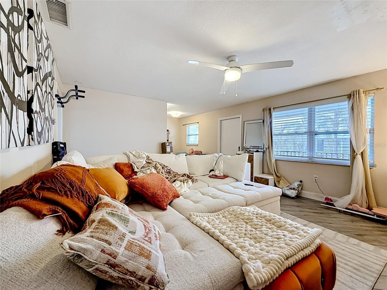 4050 4th Street N, Unit 304, Saint Petersburg, FL 33703 Photo