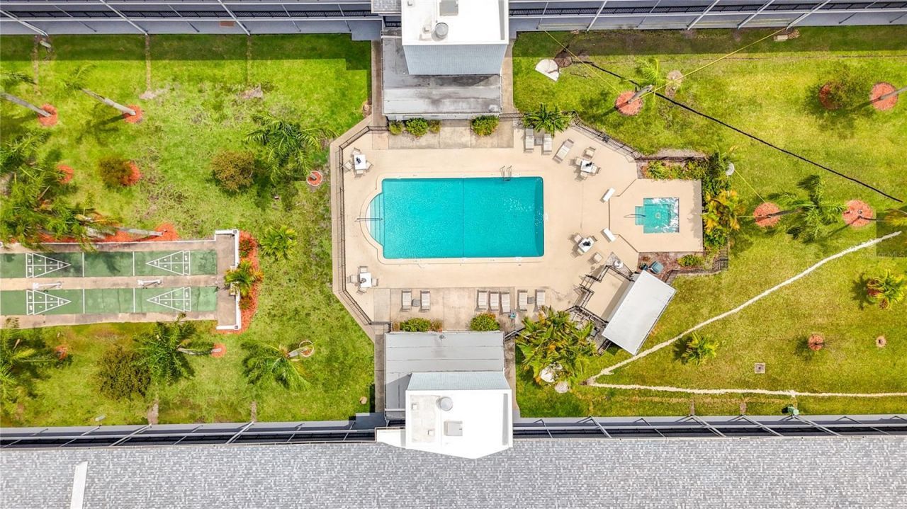 4050 4th Street N, Unit 304, Saint Petersburg, FL 33703 Photo