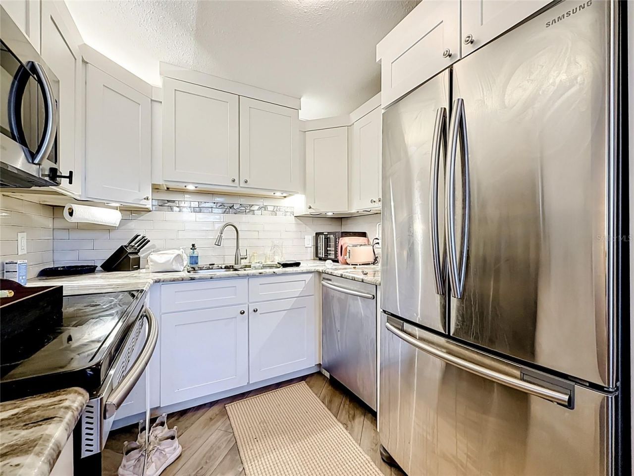 4050 4th Street N, Unit 304, Saint Petersburg, FL 33703 Photo