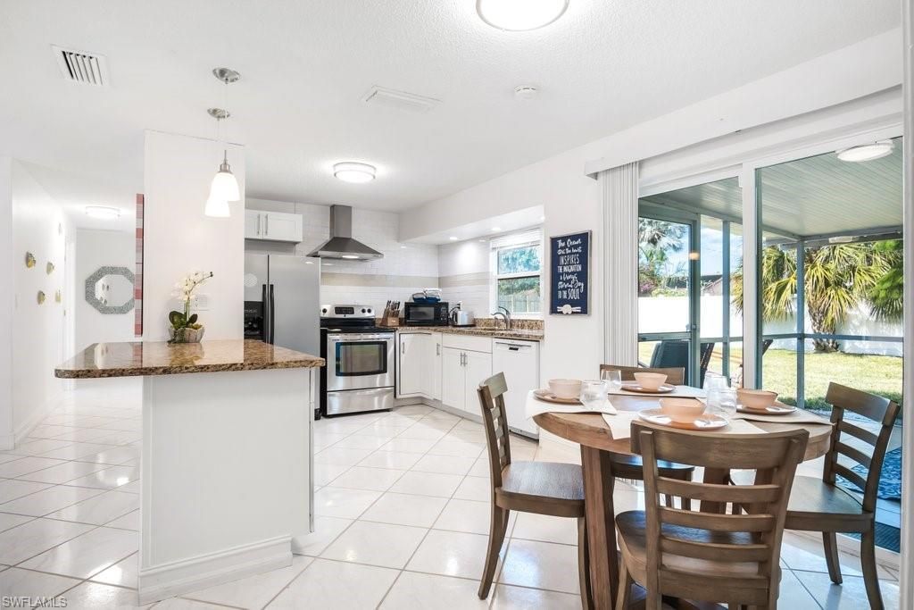 1207 Hernando St , Naples, FL 34103 Photo