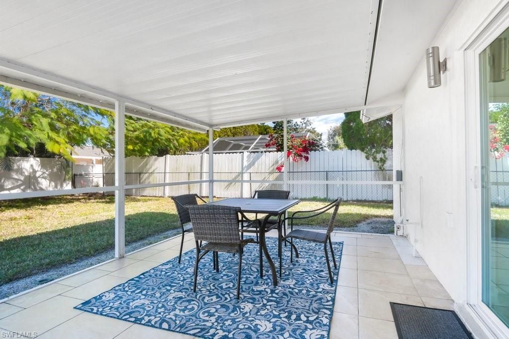 1207 Hernando St , Naples, FL 34103 Photo