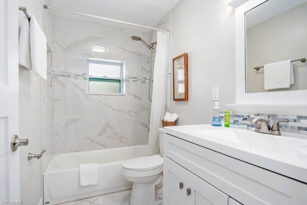 1207 Hernando St , Naples, FL 34103 Photo
