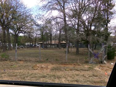 386 Hidden Oaks DR , Elgin, TX 78621