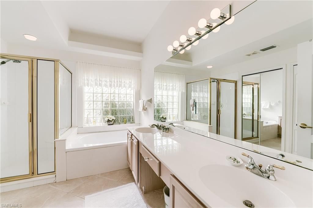 9156 Spring Run Blvd , Estero, FL 34135 Photo