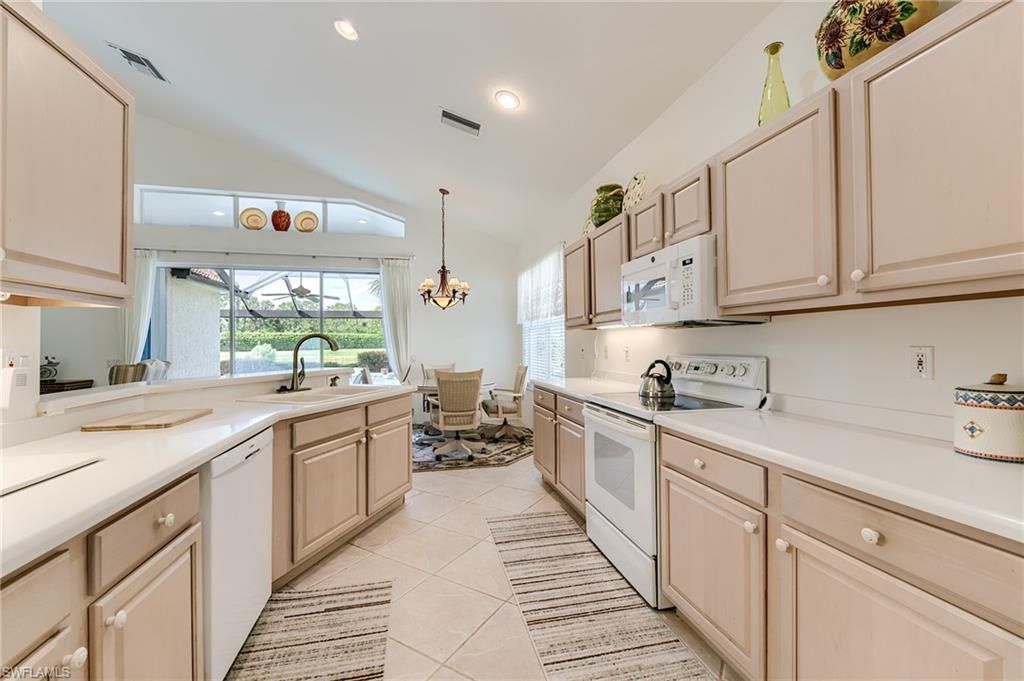 9156 Spring Run Blvd , Estero, FL 34135 Photo