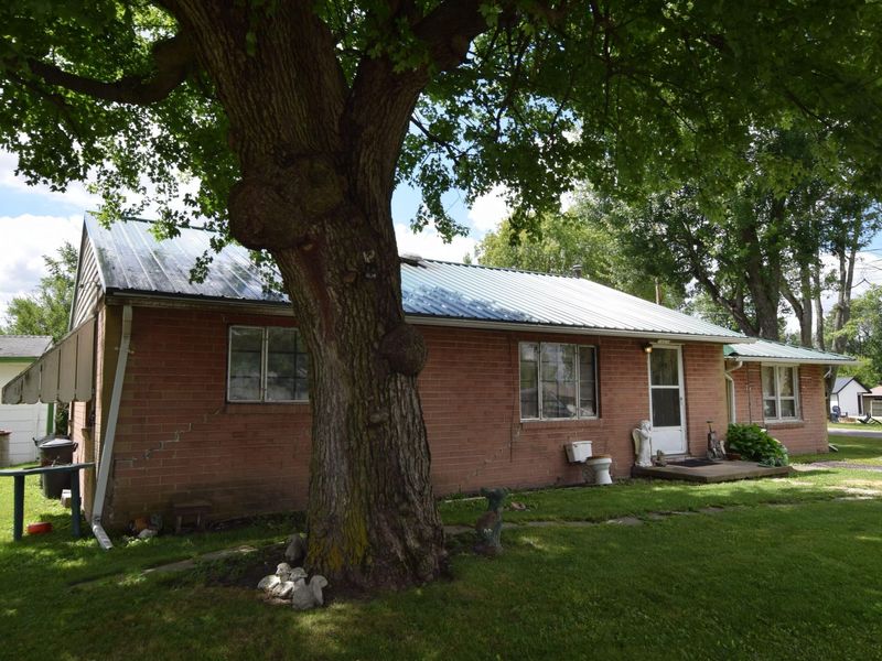 302 Elliot Road, Russells Point, OH 43348 Photo 1
