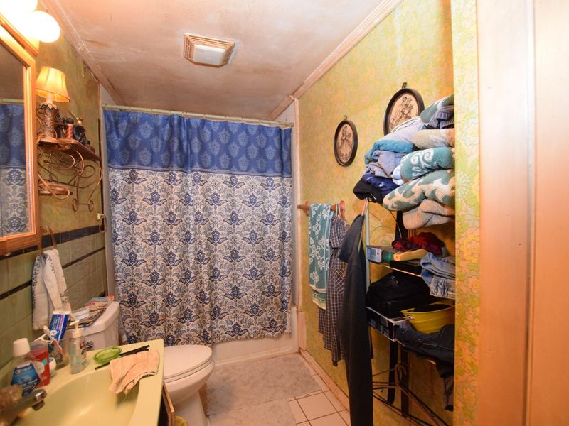 302 Elliot Road, Russells Point, OH 43348 Photo 7