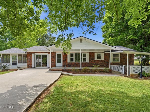 513 Smokey Drive, Loudon, TN 37774