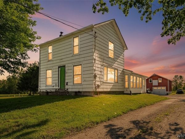 3525 Coomer Road , Newfane, NY 14108