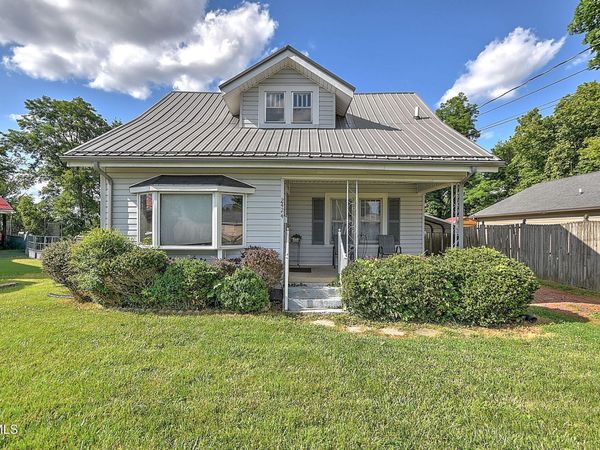 2424 Overlook Road, Kingsport, TN 37664