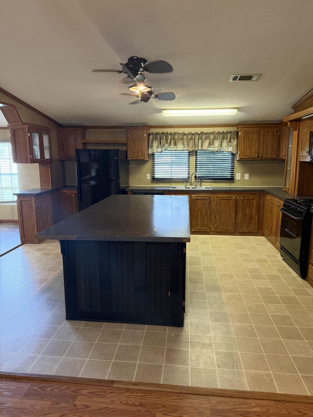 4803 N U.s. Hwy 52 Photo 6