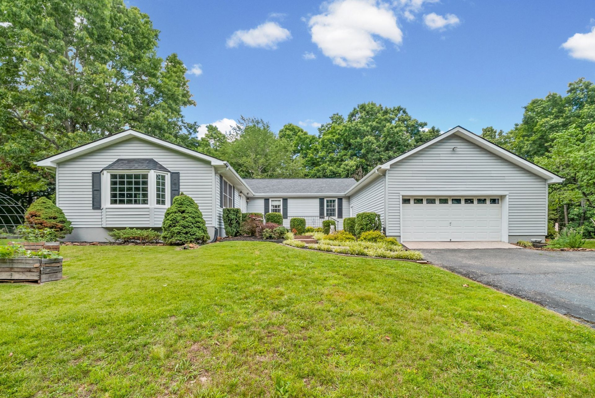 6110 Cansler Subdivision Rd, Hopkinsville, KY 42240 Main Photo