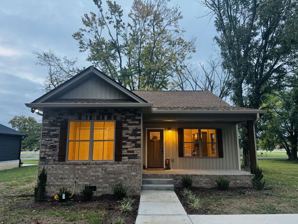 207 Strawberry St, Portland, TN 37148