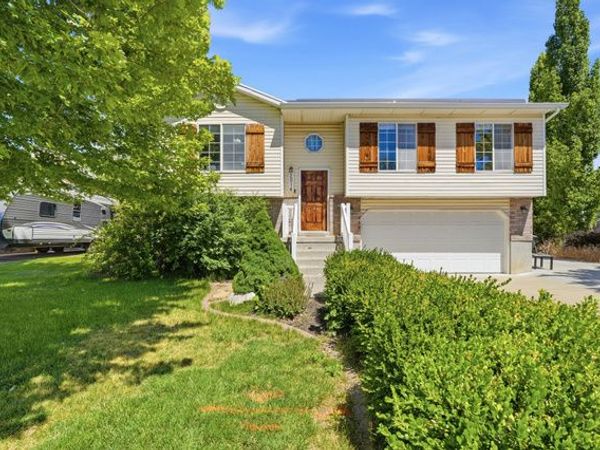 2014 N 2475 W, Clinton, UT 84015