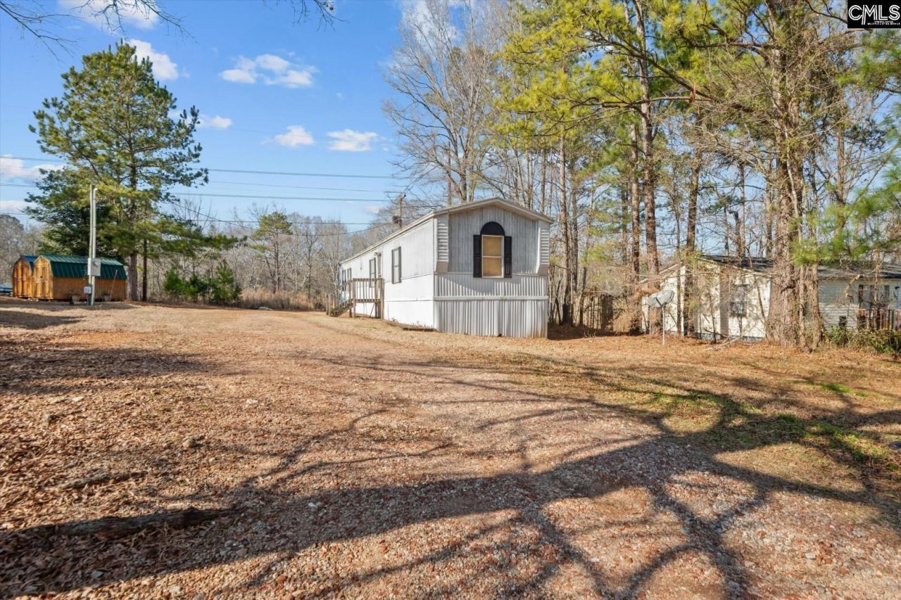 303 Crane Creek Drive  Photo 4