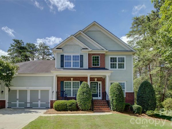 9609 Spurwig Court, Charlotte, NC 28278