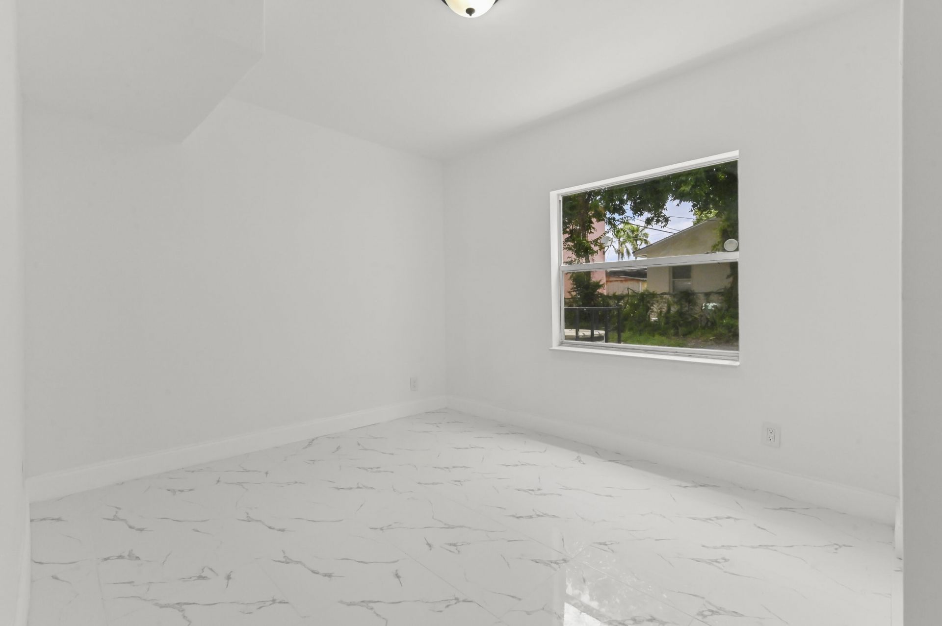 515 Putnam Road, West Palm Beach, FL 33405 Photo