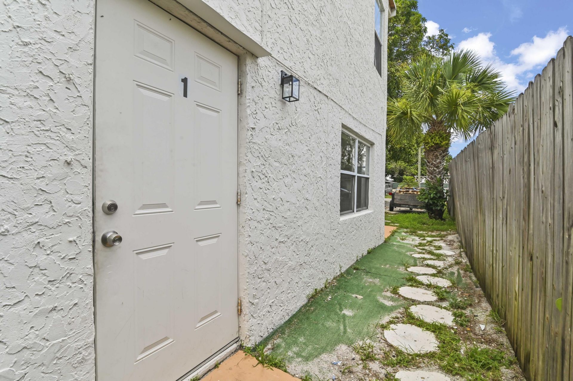 515 Putnam Road, West Palm Beach, FL 33405 Photo