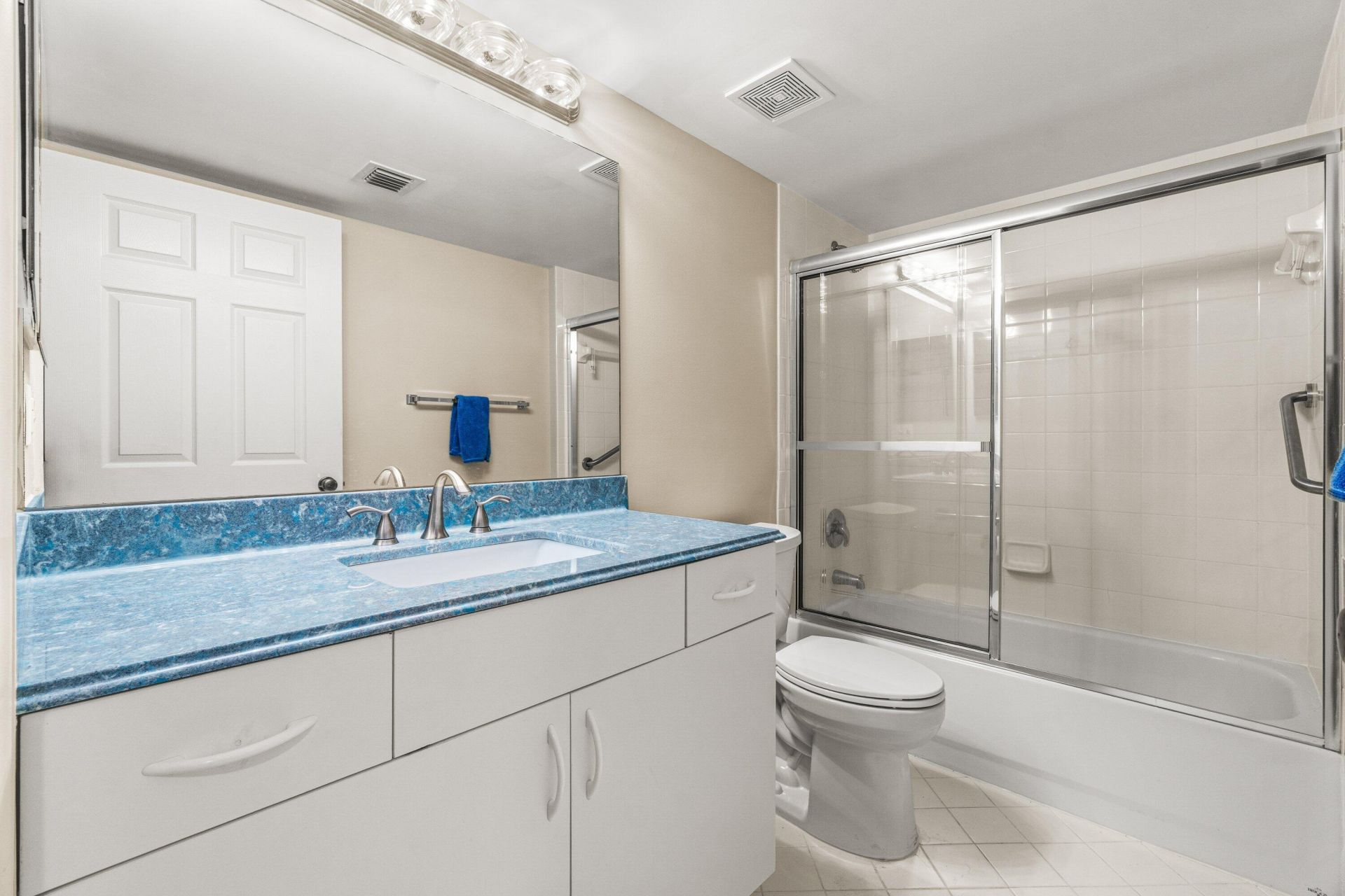 12560 Majesty Circle, Unit 401, Boynton Beach, FL 33437 Photo