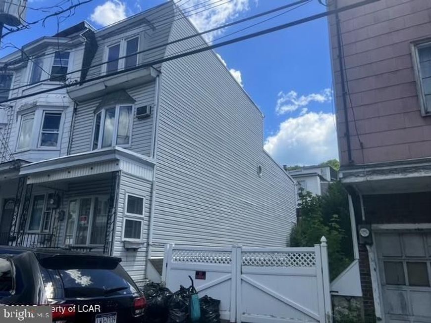 324 E Pine Street, Mahanoy City, PA 17948 Main Photo