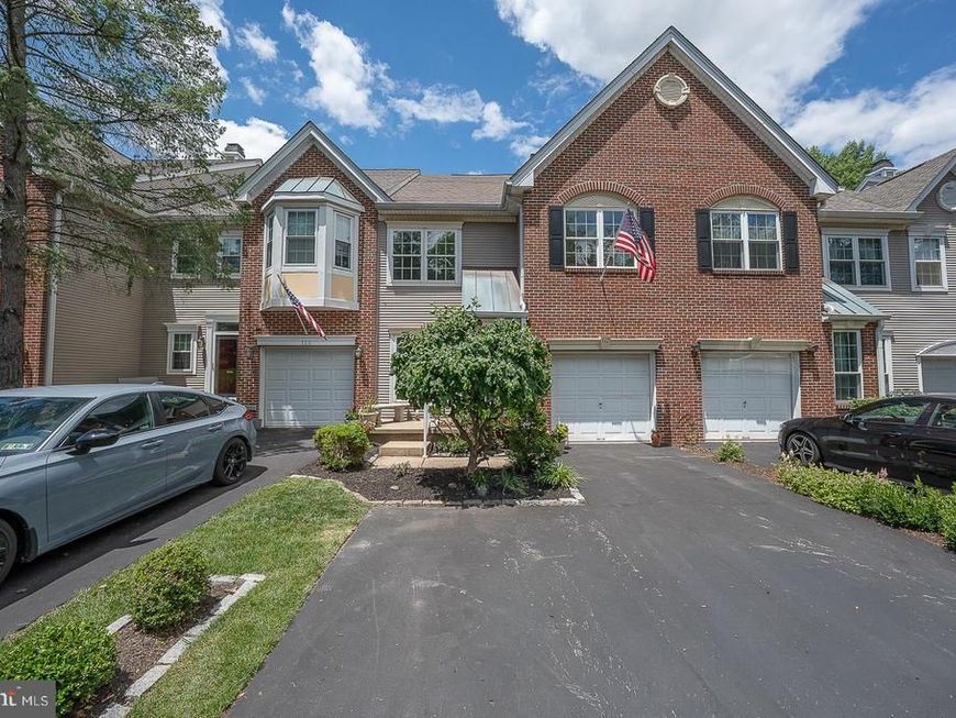 112 Lemonton Way, Wayne, PA 19087 Main Photo