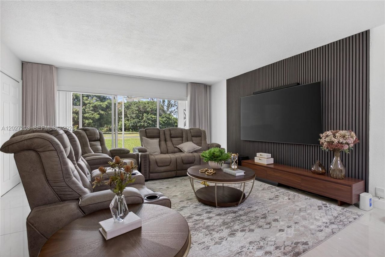 Please Call For Address, Unit 110, Pompano Beach, FL 33069 Photo