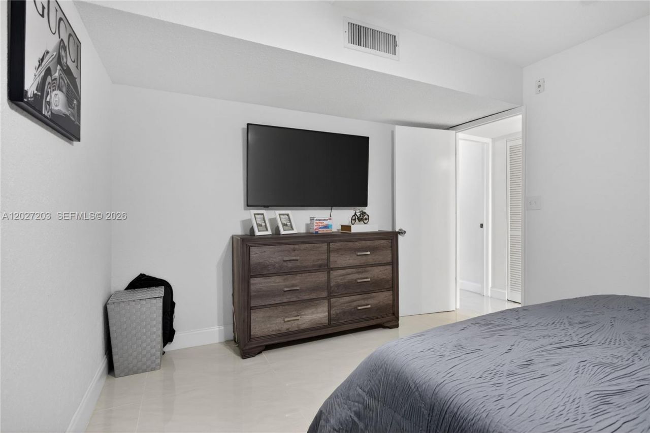 Please Call For Address, Unit 110, Pompano Beach, FL 33069 Photo