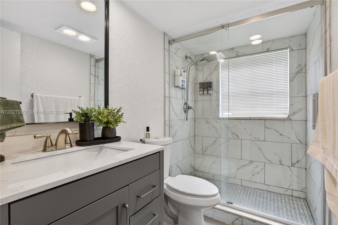 Please Call For Address, Unit 110, Pompano Beach, FL 33069 Photo