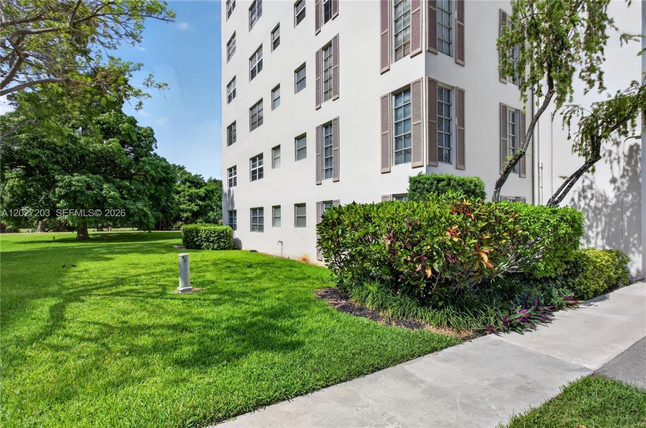 Please Call For Address, Unit 110, Pompano Beach, FL 33069 Photo
