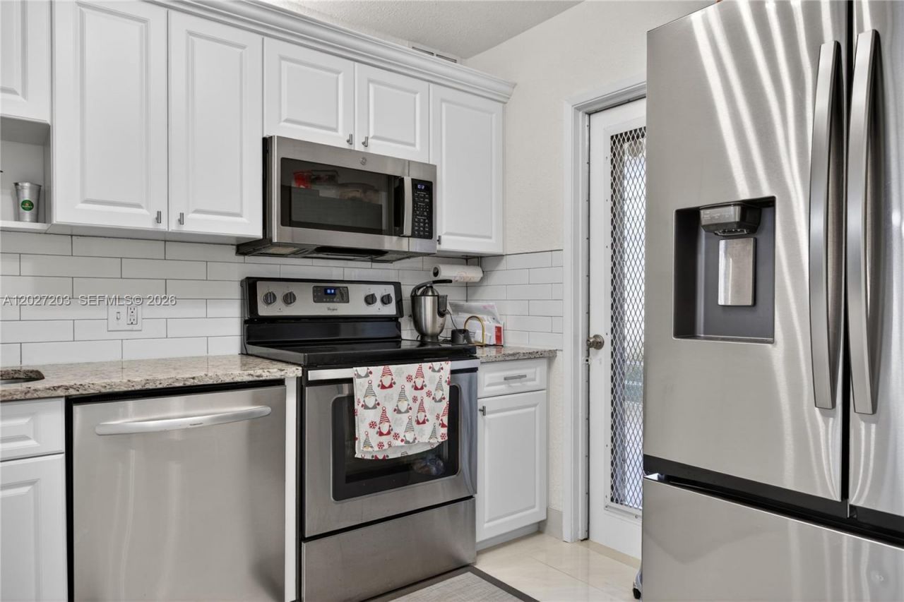 Please Call For Address, Unit 110, Pompano Beach, FL 33069 Photo