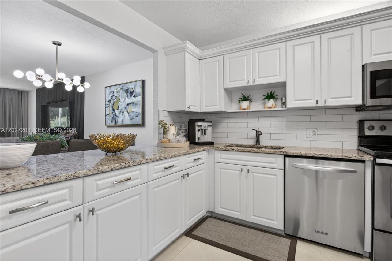 Please Call For Address, Unit 110, Pompano Beach, FL 33069 Photo