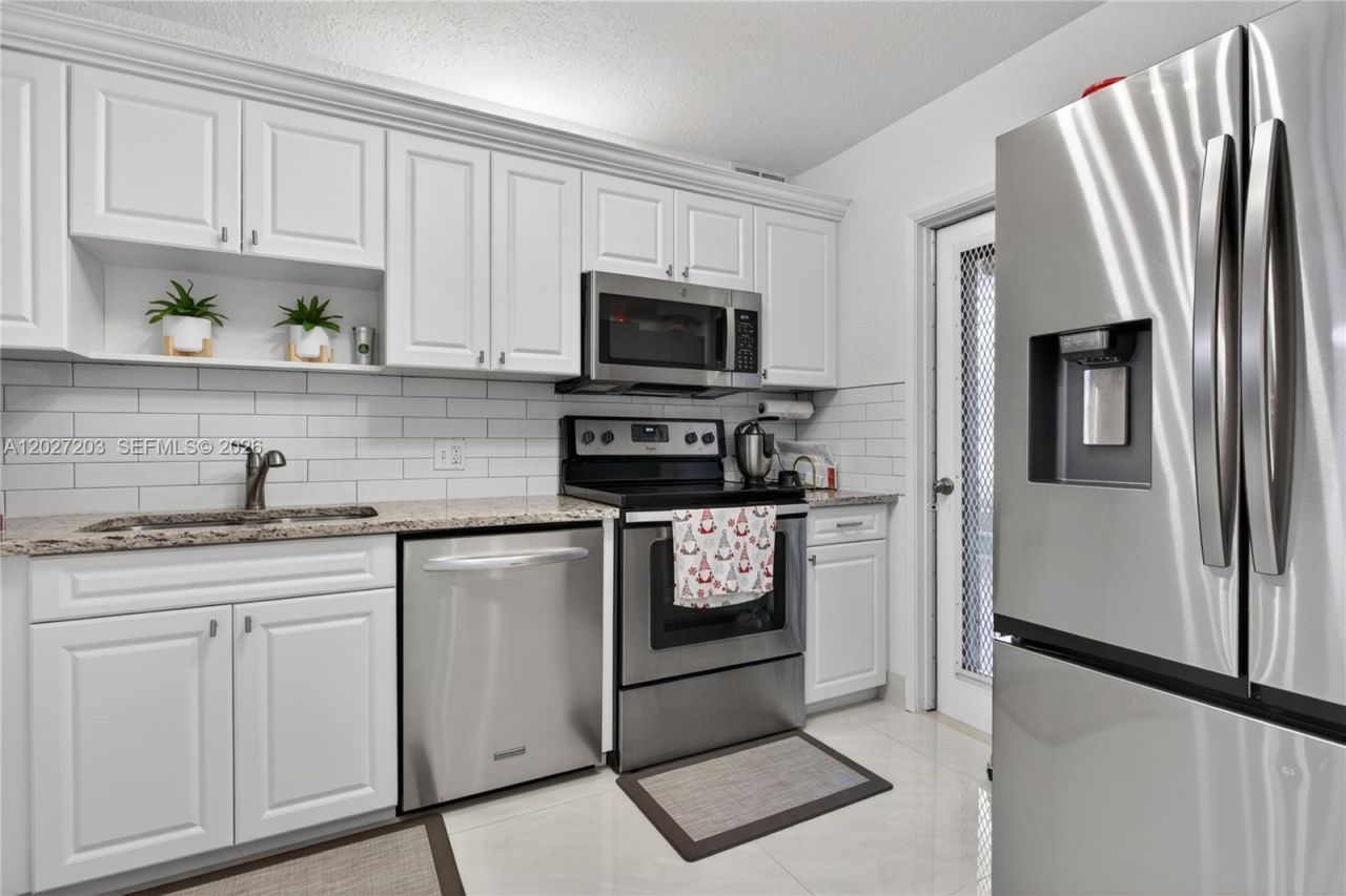 Please Call For Address, Unit 110, Pompano Beach, FL 33069 Photo
