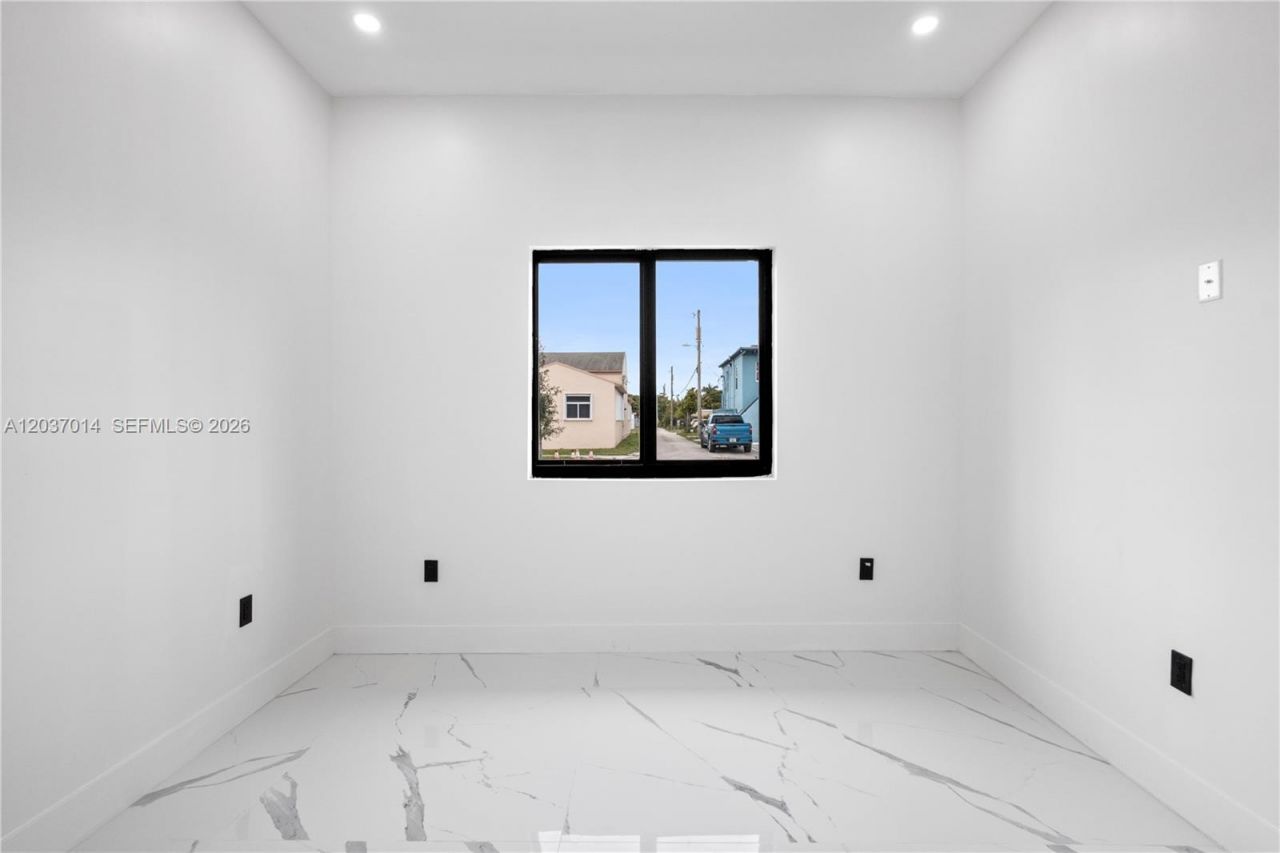 426 SW 9th Ave , Homestead, FL 33030 Photo