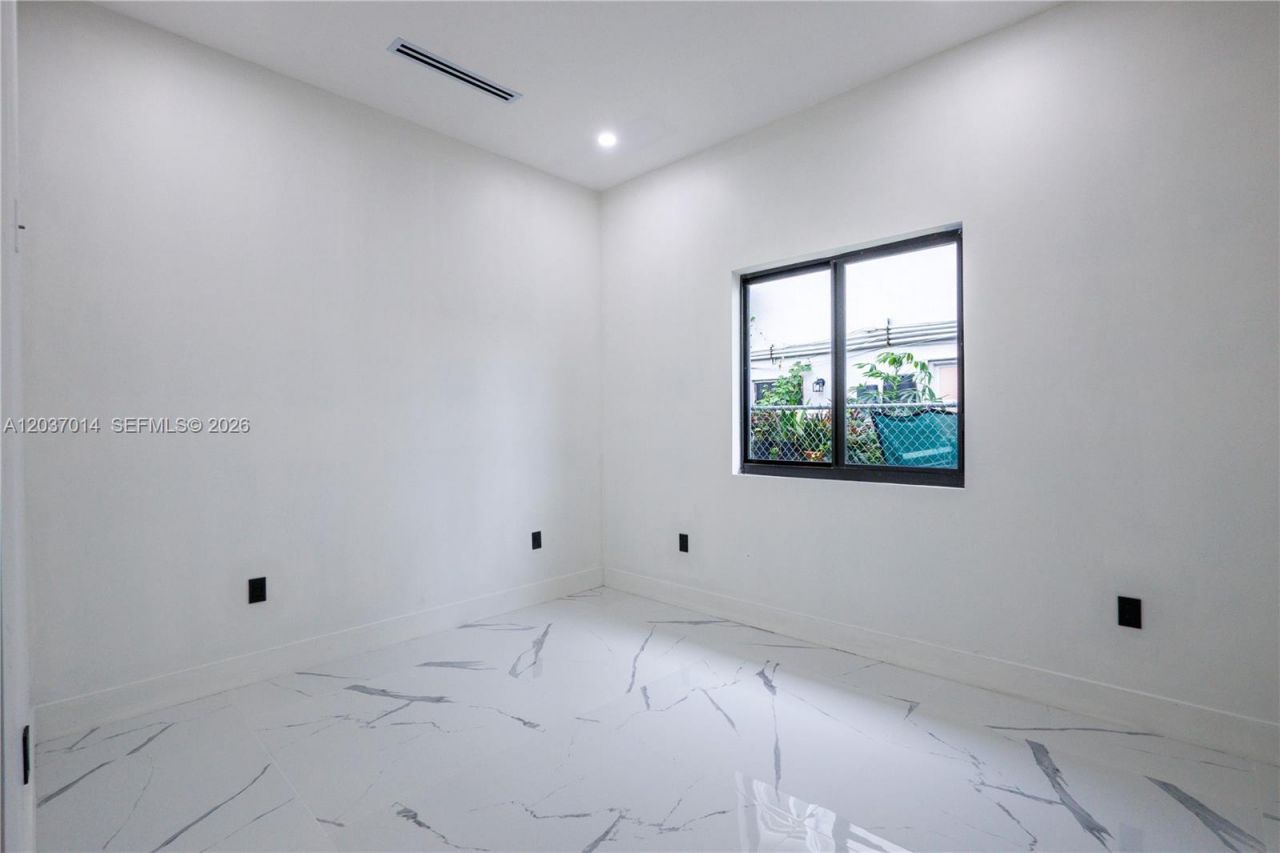 426 SW 9th Ave , Homestead, FL 33030 Photo