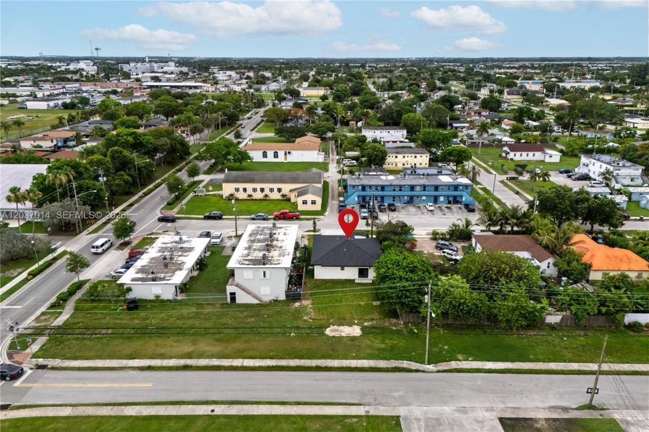 426 SW 9th Ave , Homestead, FL 33030 Photo